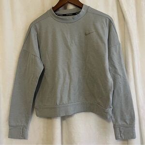 Nike Dri-Fit Therma Crop Sweatshirt with Thumb-holes